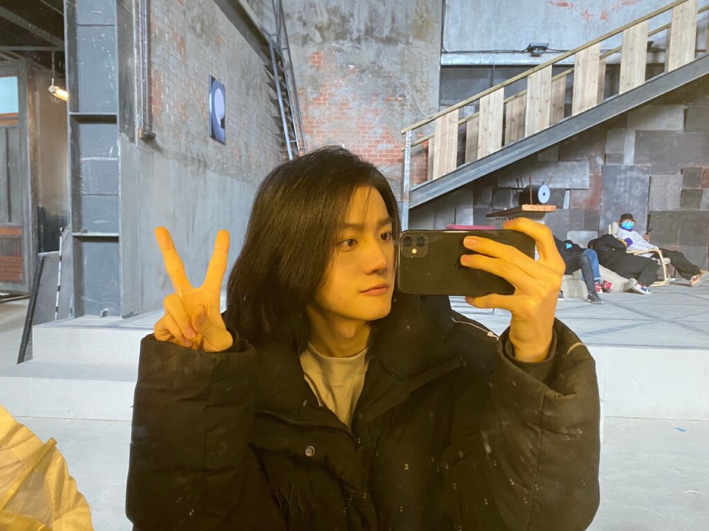 20201218-2 XueBayi 薛八一-一 微博