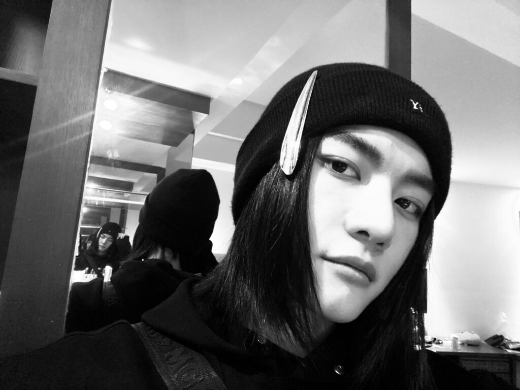 20201230-3 XueBayi 薛八一-一 微博