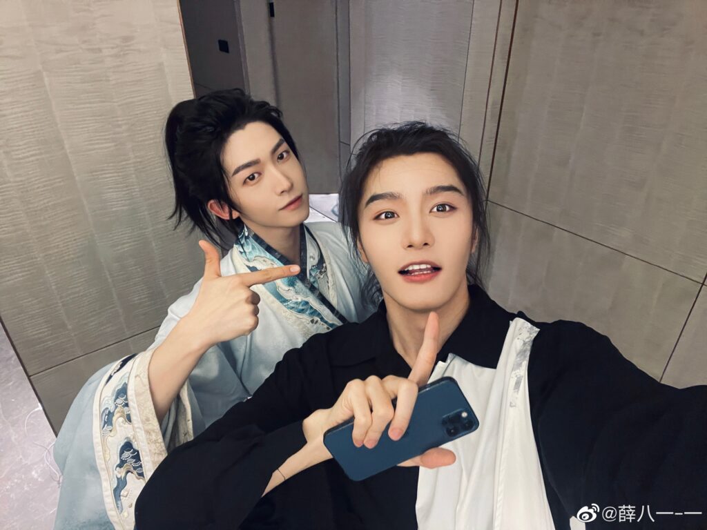 20211005_2-1 XueBayi 薛八一-一 微博