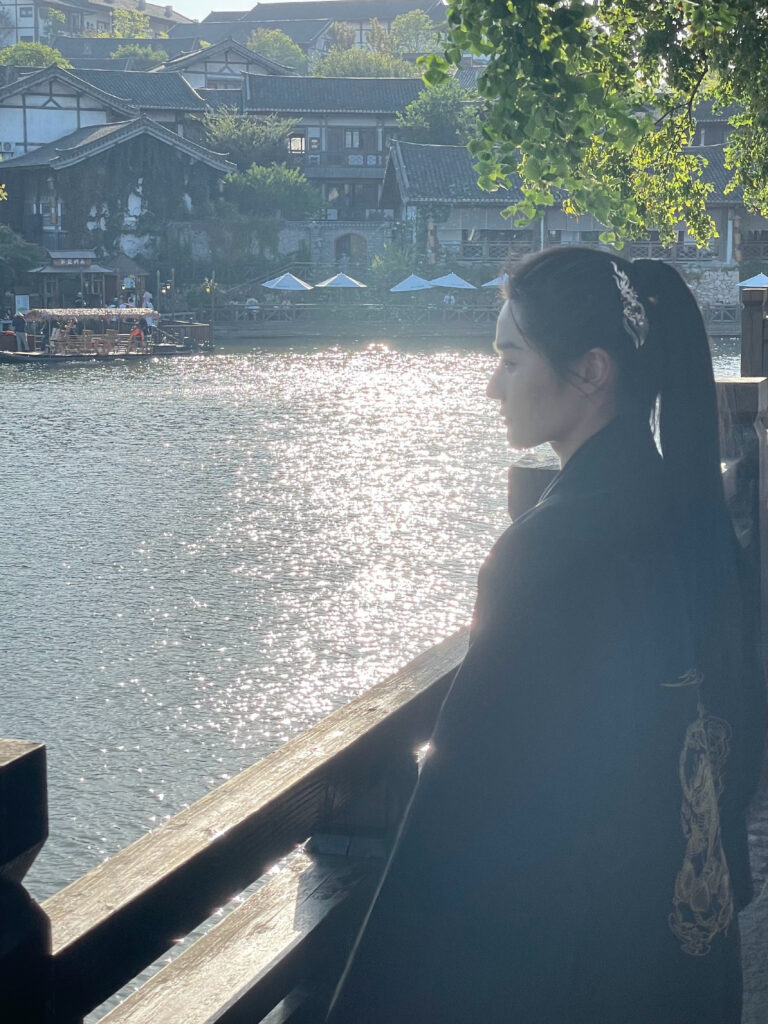 20211007-3 XueBayi 薛八一-一 微博