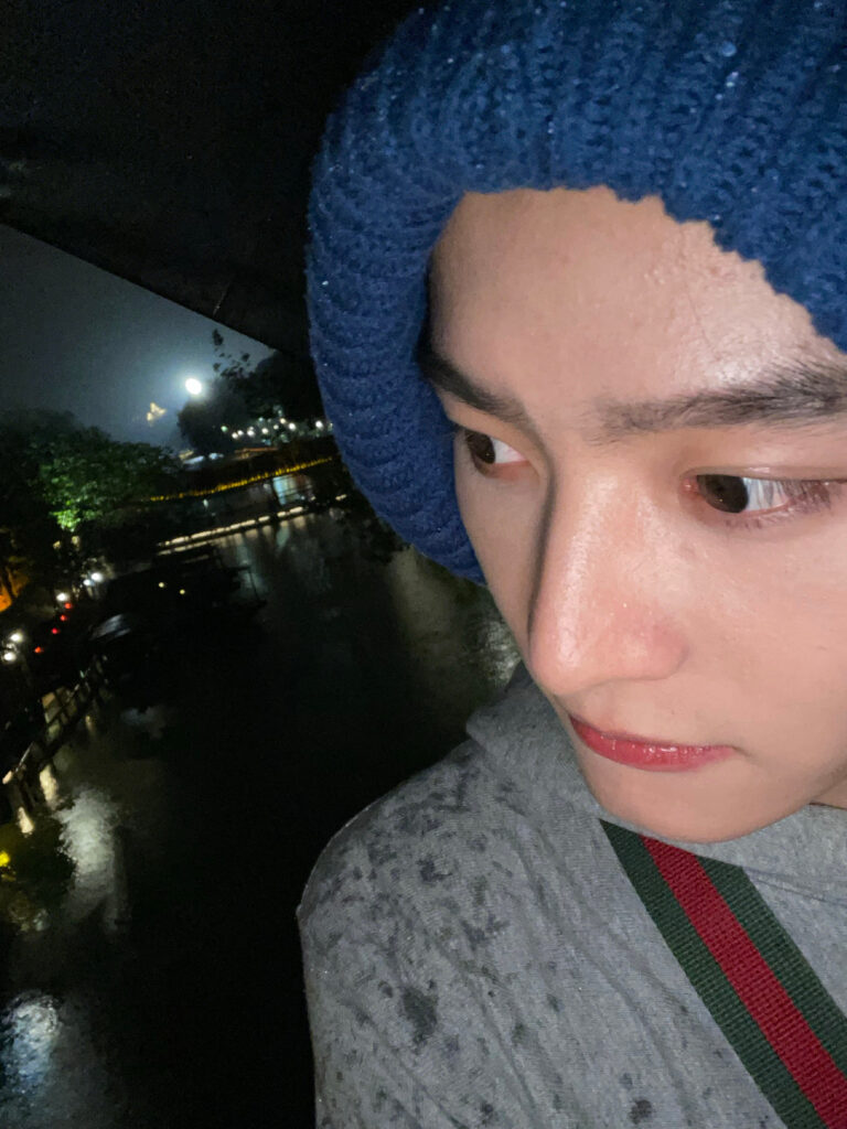 20211020-12 XueBayi 薛八一-一 微博