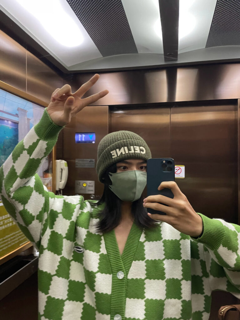 20211031-9 XueBayi 薛八一-一 微博