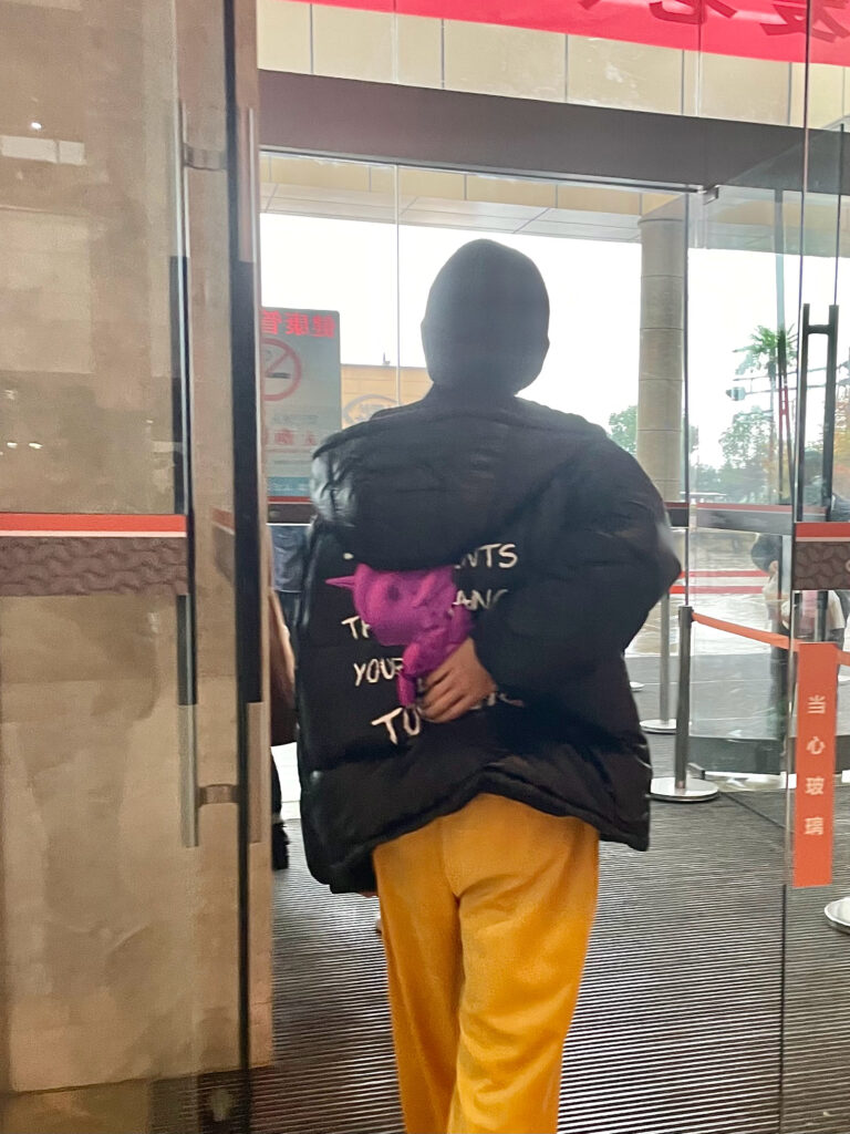 20211117-2 XueBayi 薛八一-一 微博