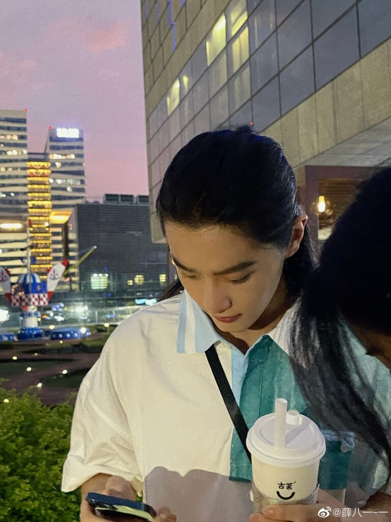 20210730-7 XueBayi 薛八一-一 微博