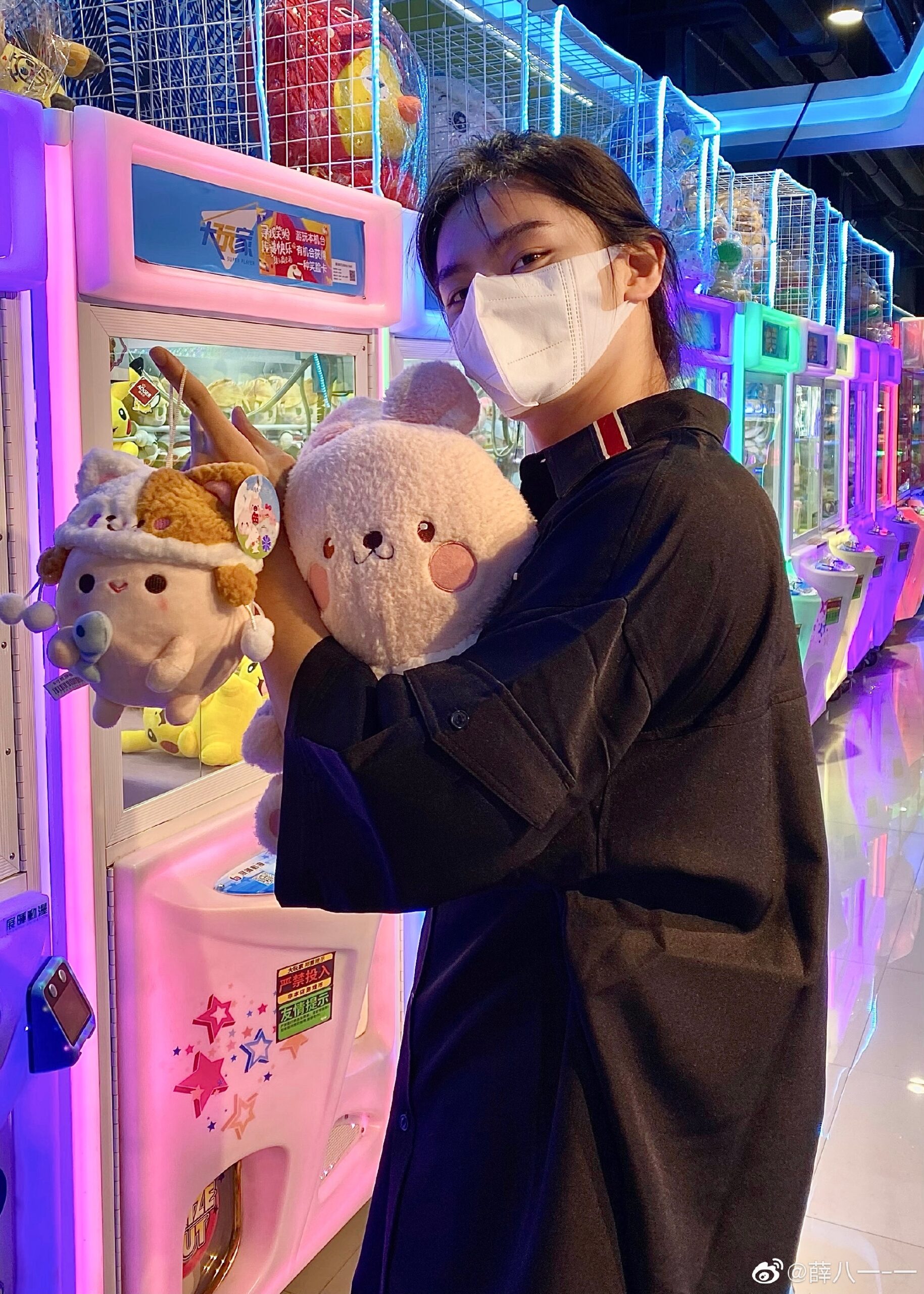 20210827-1 XueBayi 薛八一-一 微博