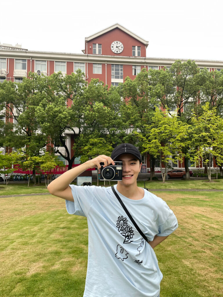 20210902-1 XueBayi 薛八一-一 微博