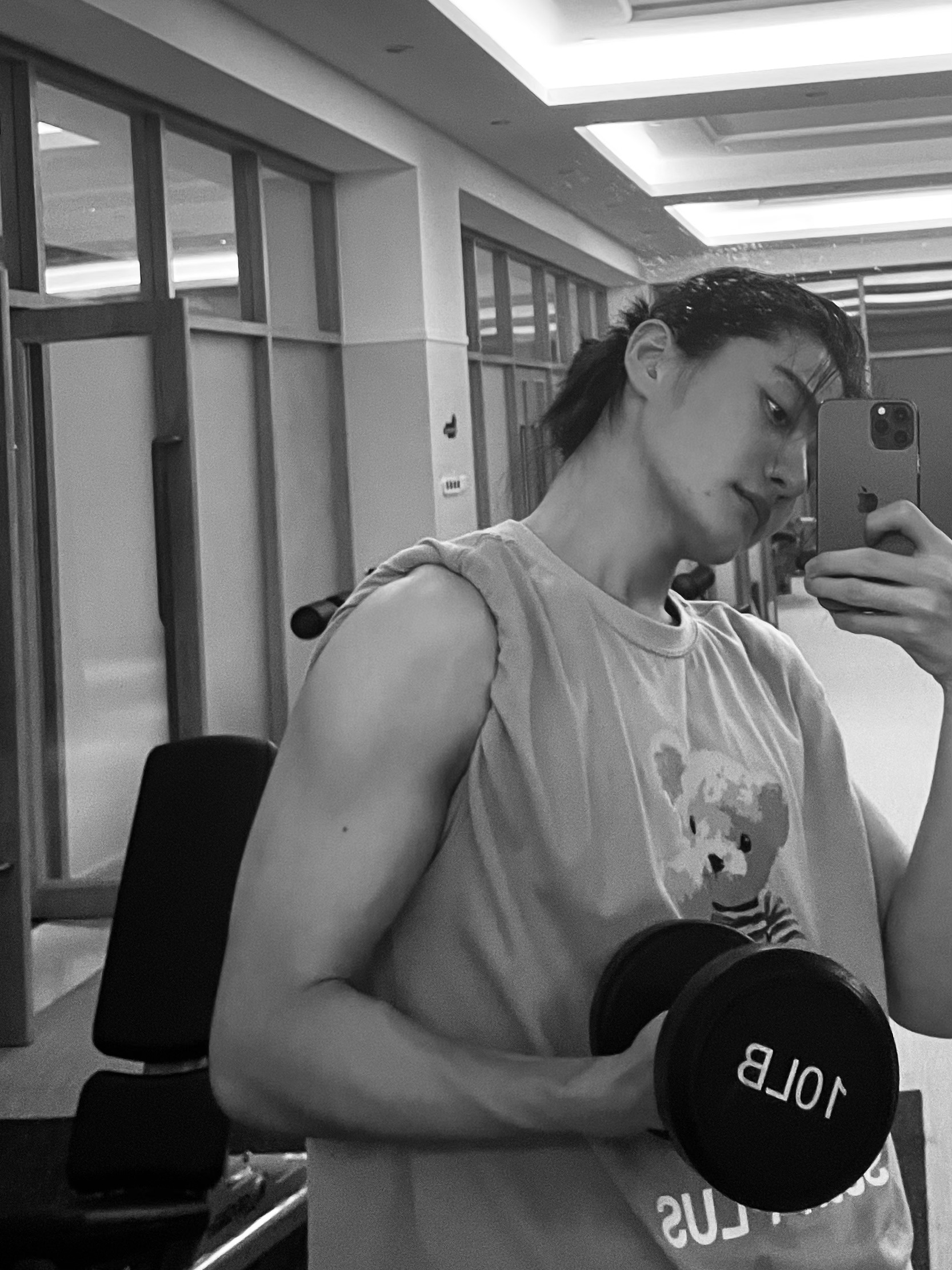 20210913-2 XueBayi 薛八一-一 微博