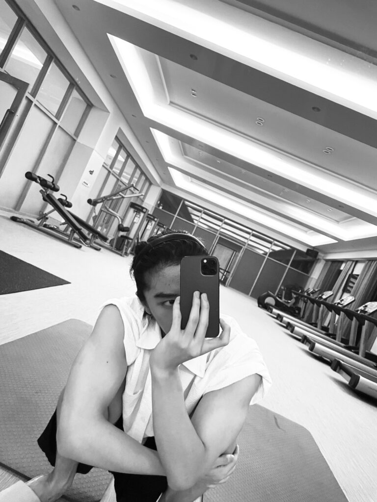 20210916-4 XueBayi 薛八一-一 微博