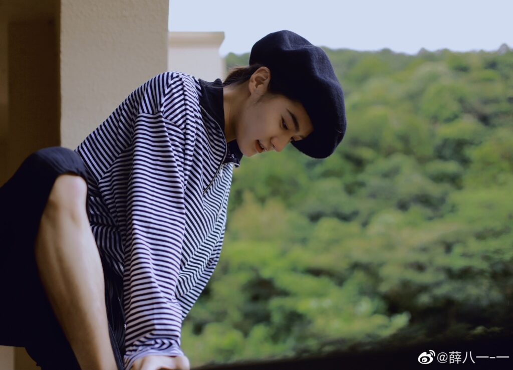 20210921-4 XueBayi 薛八一-一 微博