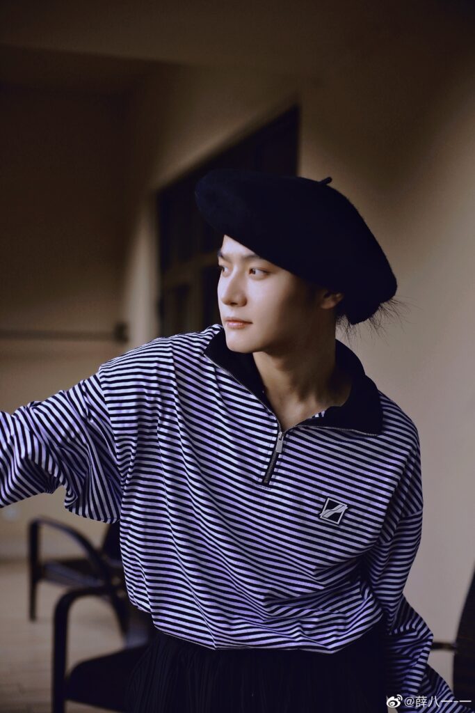 20210921-5 XueBayi 薛八一-一 微博