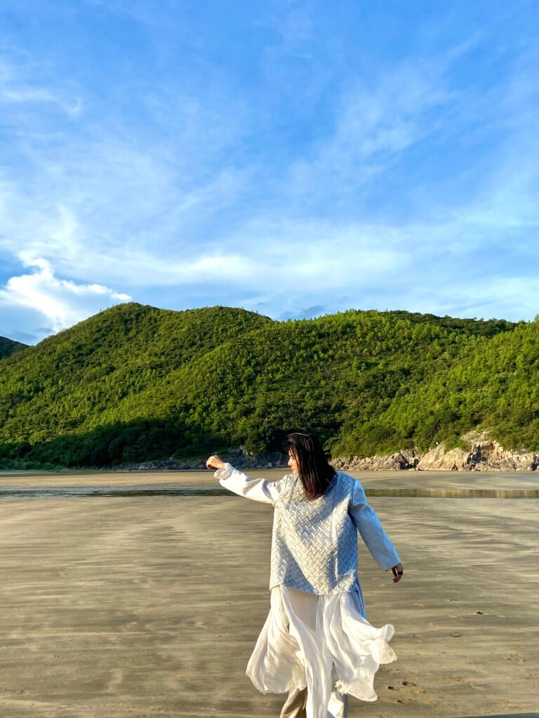 20210929-4 XueBayi 薛八一-一 微博