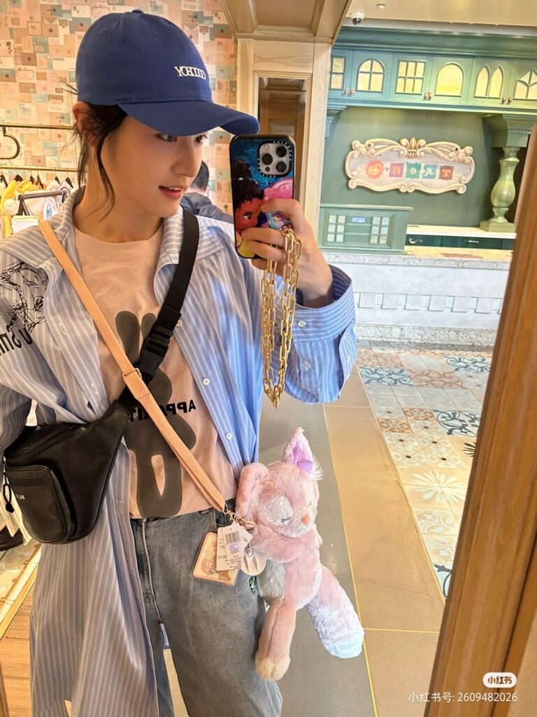 20230401-2 XueBayi 薛八一 小红书