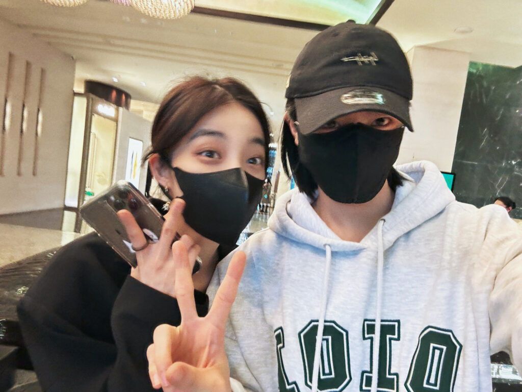 20230402-7 XueBayi 薛八一-一 微博