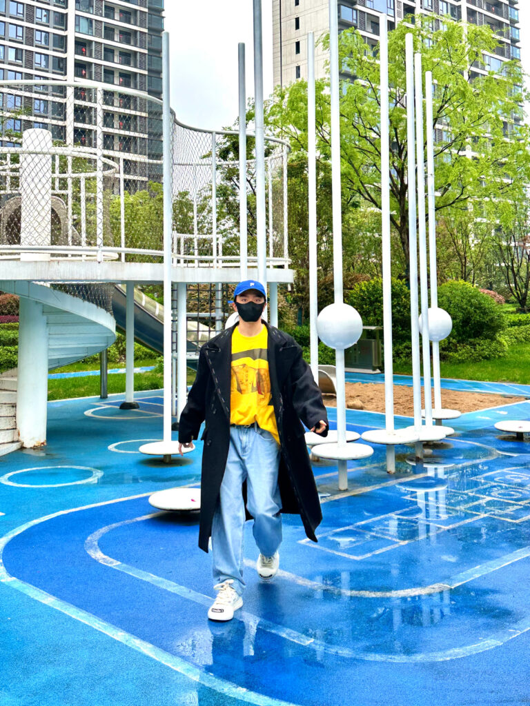 20230406-4 XueBayi 薛八一-一 微博