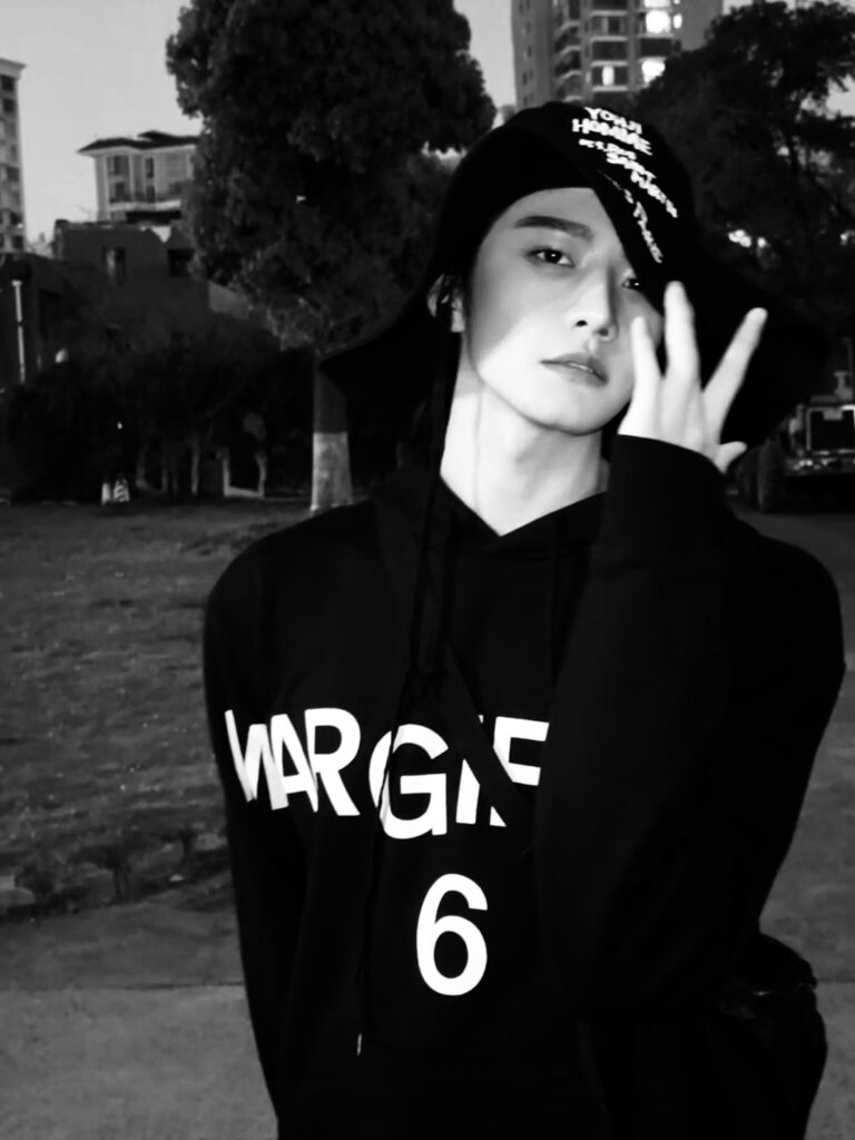 20230420-5 XueBayi 薛八一丶 微博