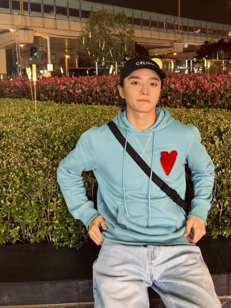 20230426-4 XueBayi 薛八一丶 微博