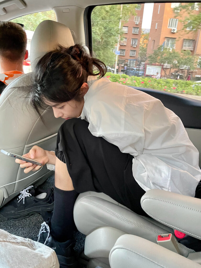 20210518-8 XueBayi 薛八一-一 微博