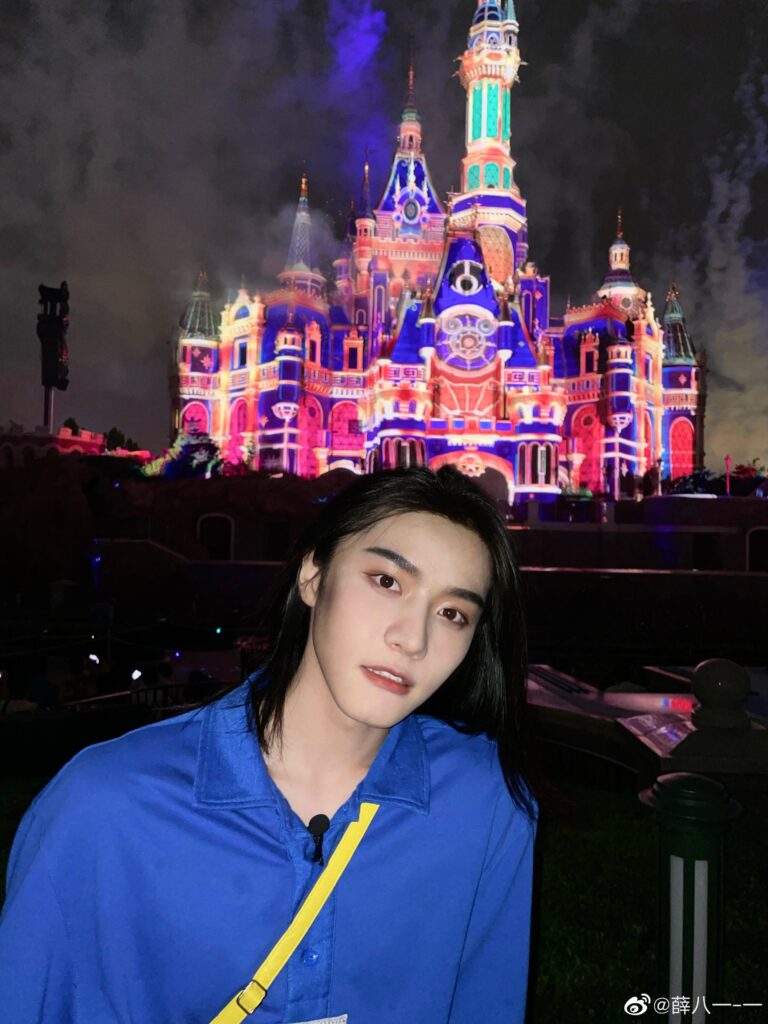 20210618-5 XueBayi 薛八一-一 微博