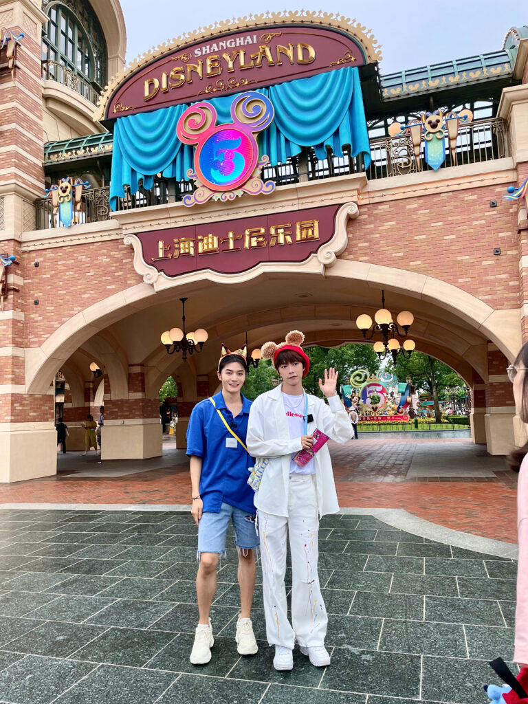 20210618-7 XueBayi 薛八一-一 微博