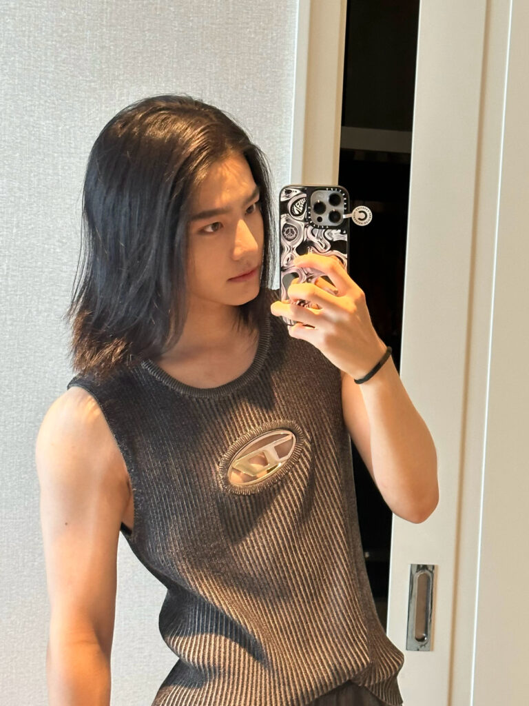 20230724-9 XueBayi 薛八一丶 微博