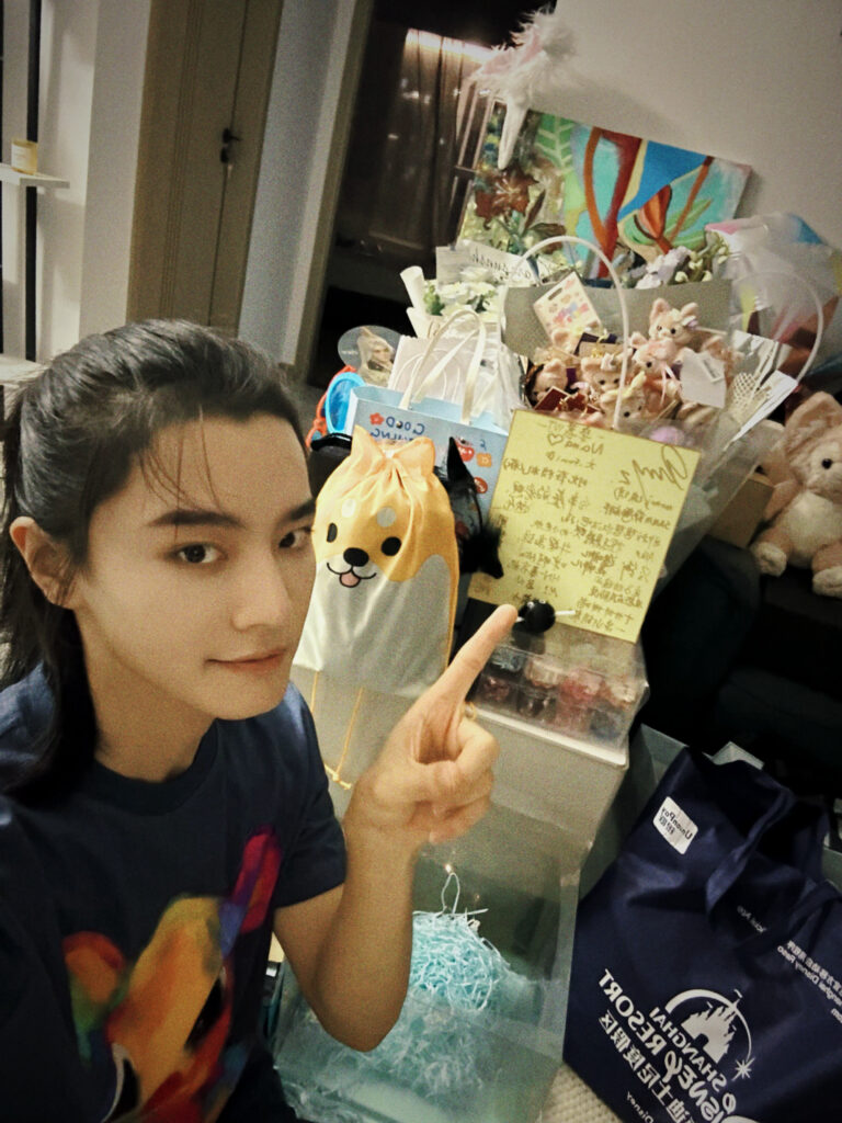 20230801-5 XueBayi 薛八一丶 微博