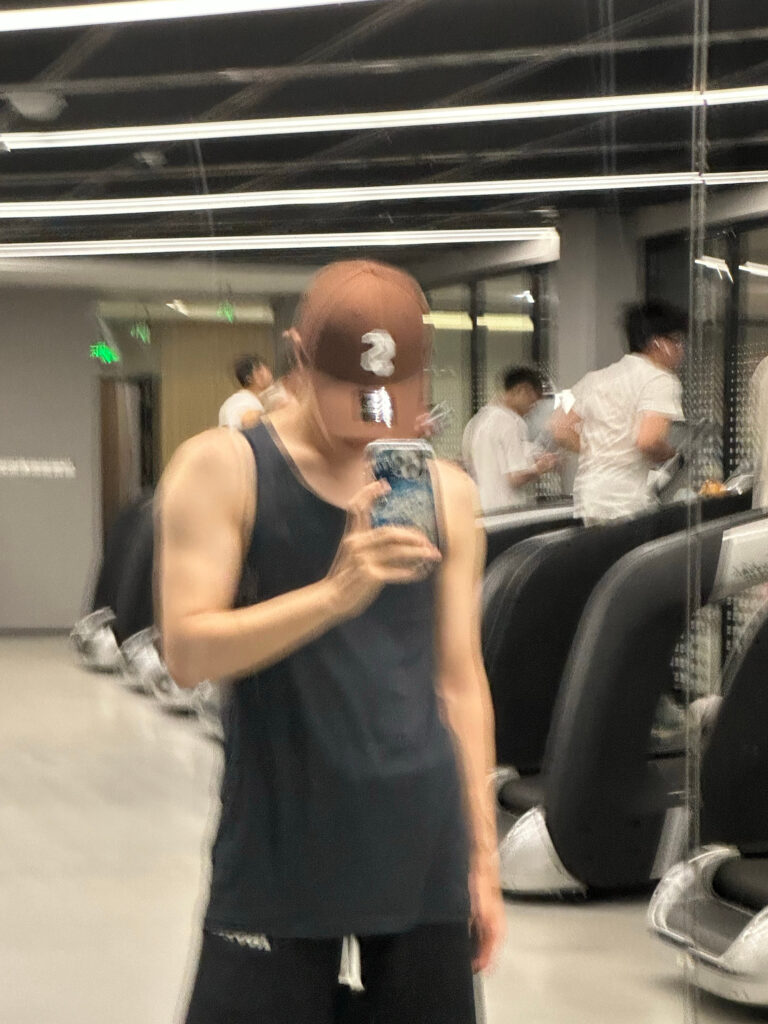 20230820-1 XueBayi 薛八一丶 微博