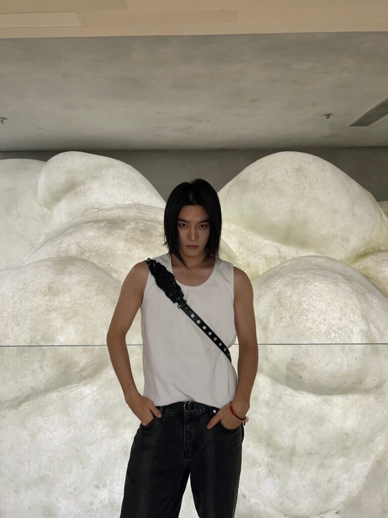 20230903-10 XueBayi 薛八一丶 微博