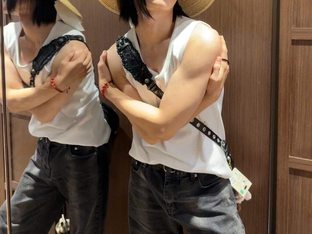 20230903-3 XueBayi 薛八一丶 微博